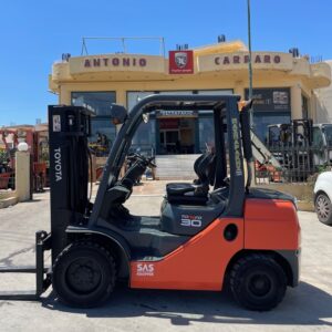 ΜΕΤΑΧΕΙΡΙΣΜΕΝΟ ΠΕΡΟΝΟΦΟΡΟ TOYOTA 02-8FDF30